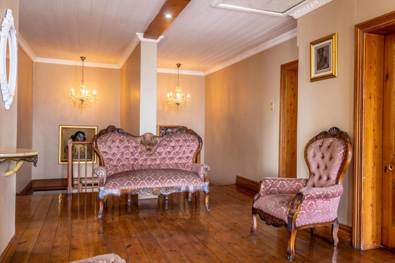Sandstone Manor Моссел-Бей Экстерьер фото