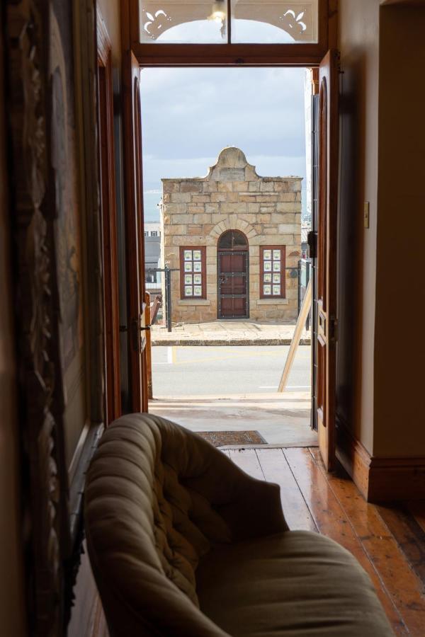 Sandstone Manor Моссел-Бей Экстерьер фото